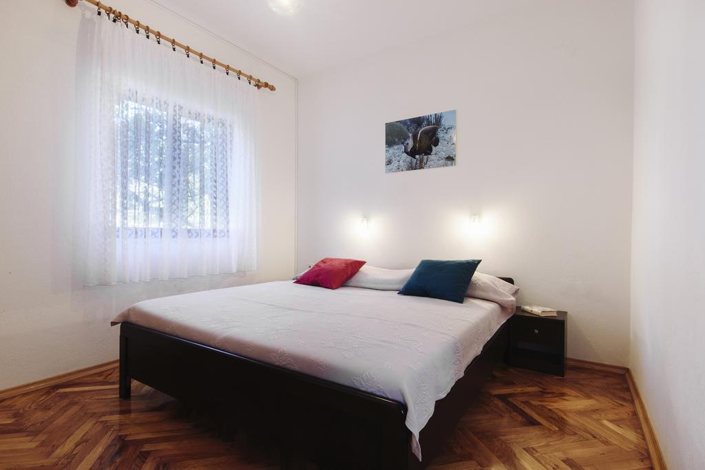 Apartments Martina Primosten Bagian luar foto